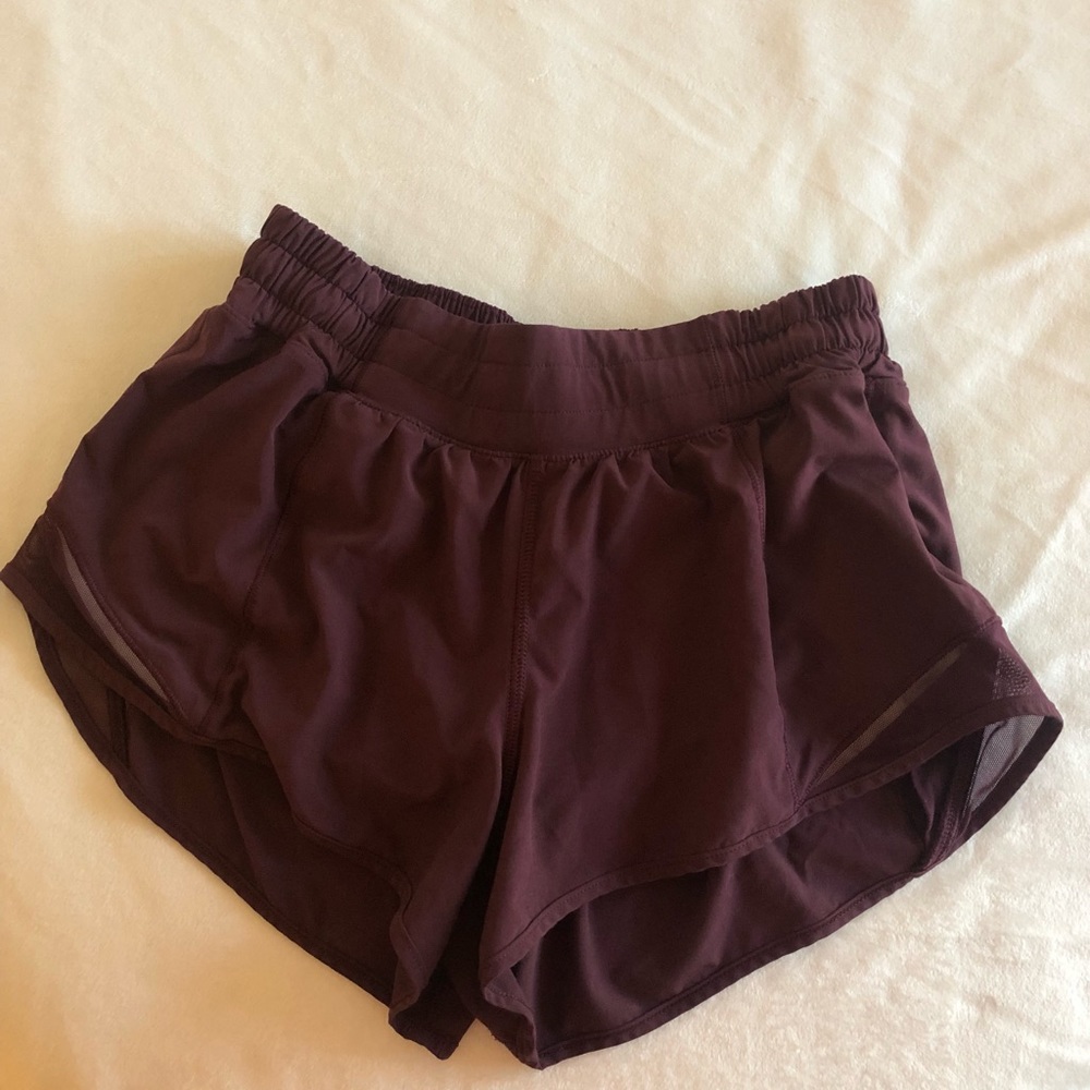 Lululemon Hotty Hot Short